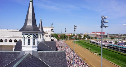 A day at the races. Photo c/o Living in Yellow.